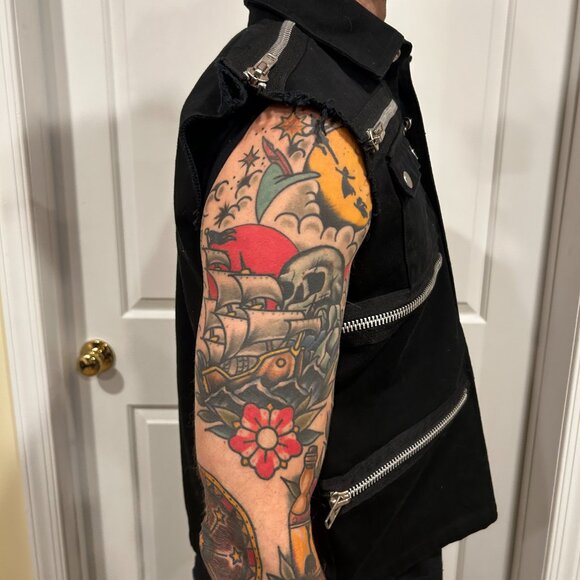 Gothic Punk bondage Shrine Vest with zippers Size M - Picture 6 of 7